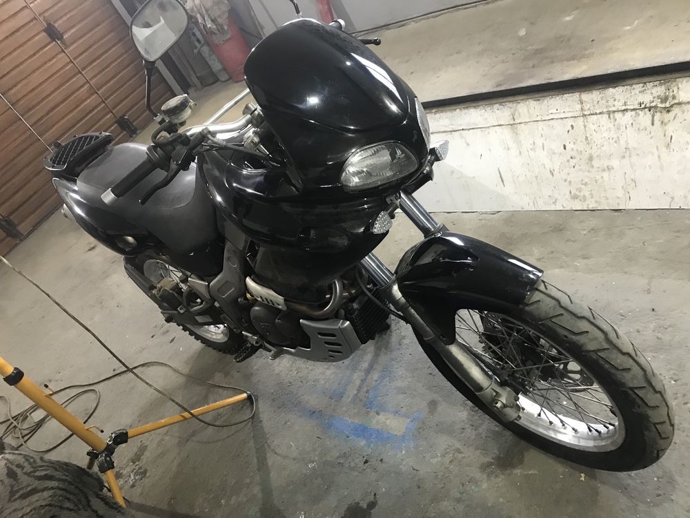 Ендуро Cagiva 600
