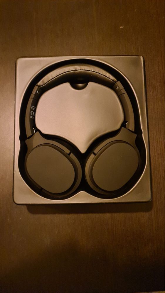 Auscultadores Blaupunkt Wireless Noise Cancelling