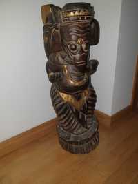 Figura drewniana z Indonezji