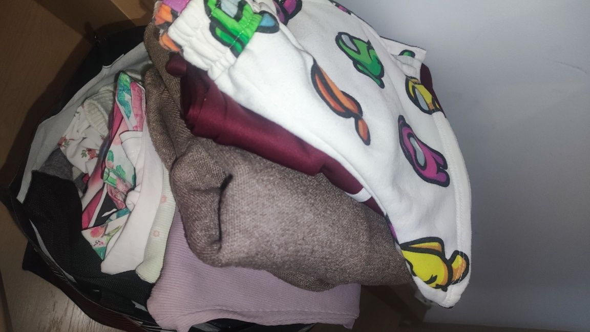 128/134 wielka paka 100szt. ubrań i butów