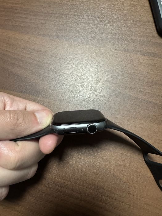 Apple Watch 4 44 mm space gray