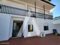 Apartamento T2 com varanda em Macedo de Cavaleiros