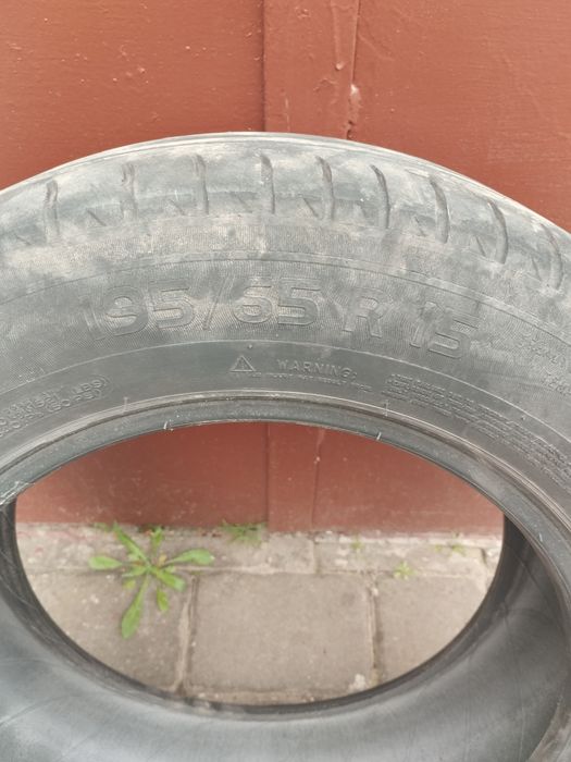 Продам автошини .