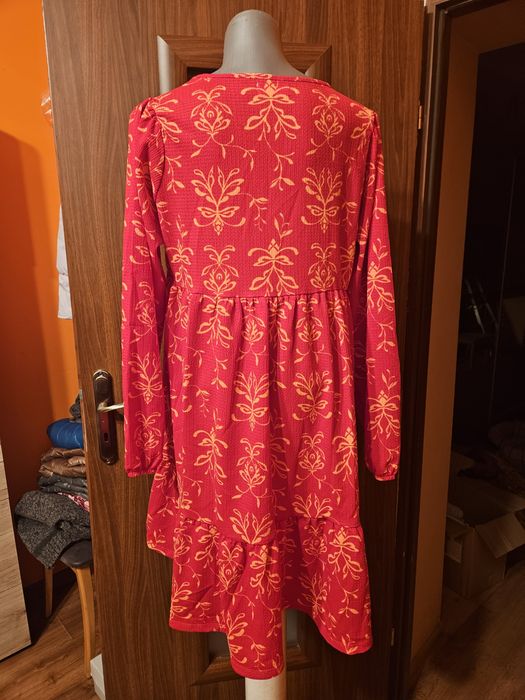 Sukienka z długim rękawem czerwona L