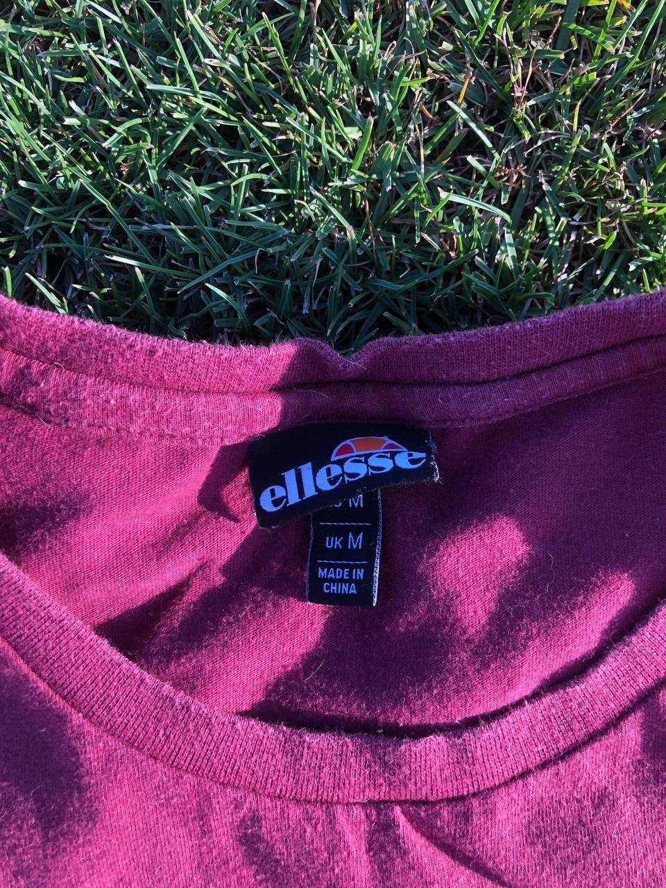 Футболка Ellesse бордового кольору