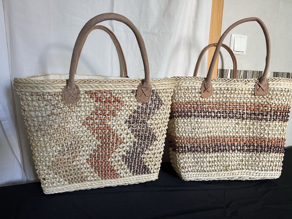 Cestos e malas de palha