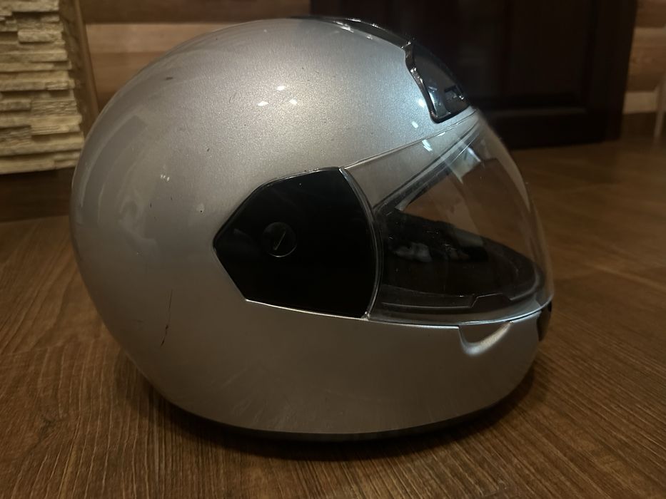 Продам шлом на мотоцикл