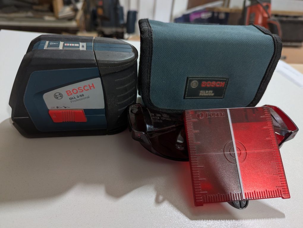 Продам лазерный уровень, нивелир Bosch