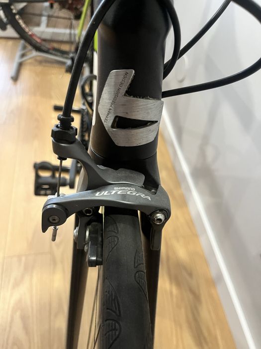 Bicicleta Bergamont preparada para triatlo ou TT