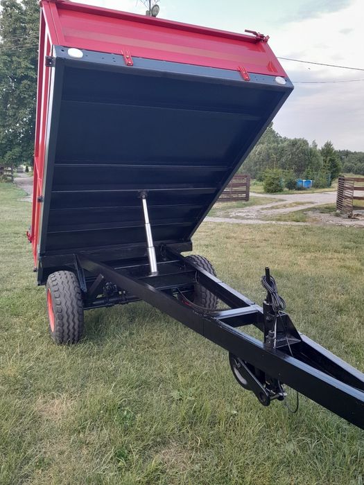 Przyczepa wywrotka jednoosiowa