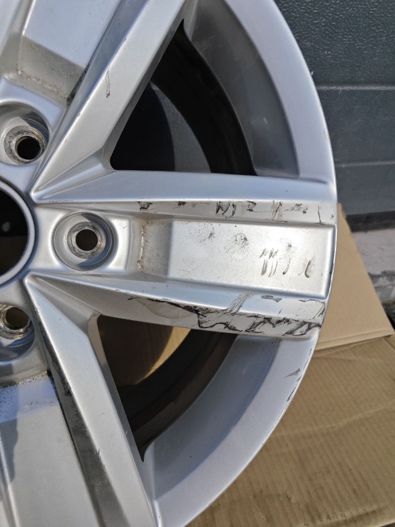 Felga alu 5x120 17" VW T5 T6 J7 ET55