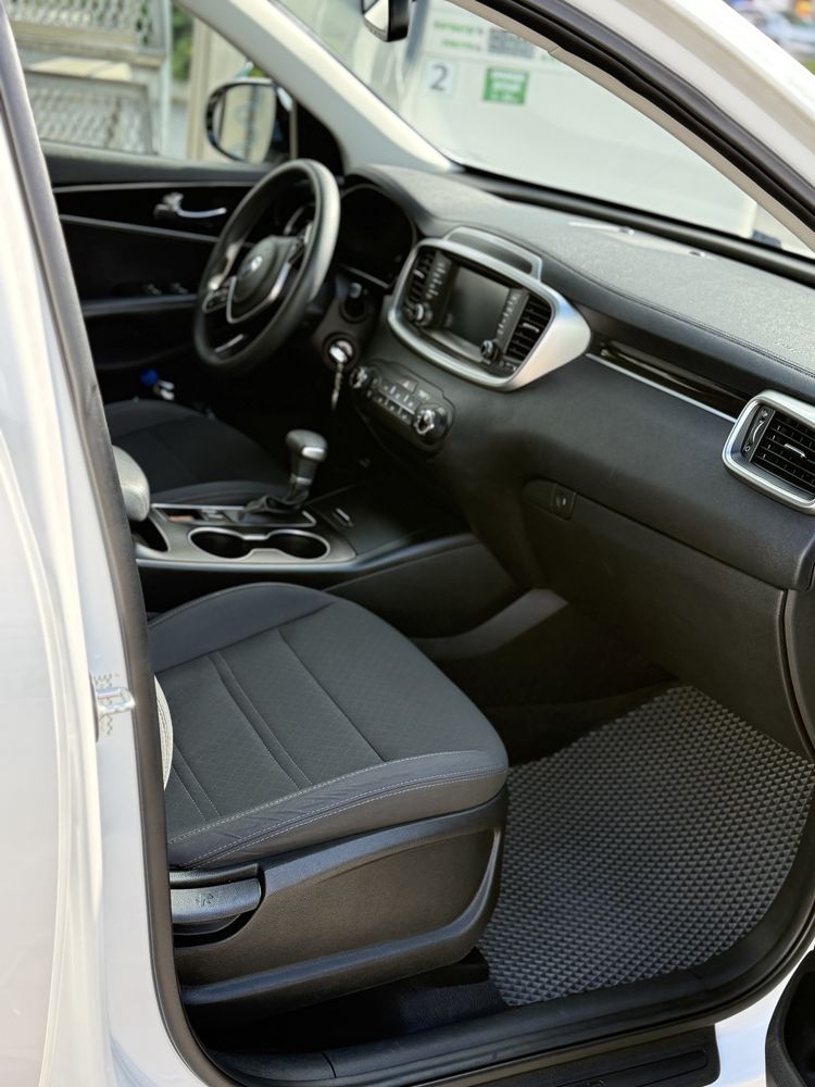 Kia Sorento 2020  4x4. 7 місць