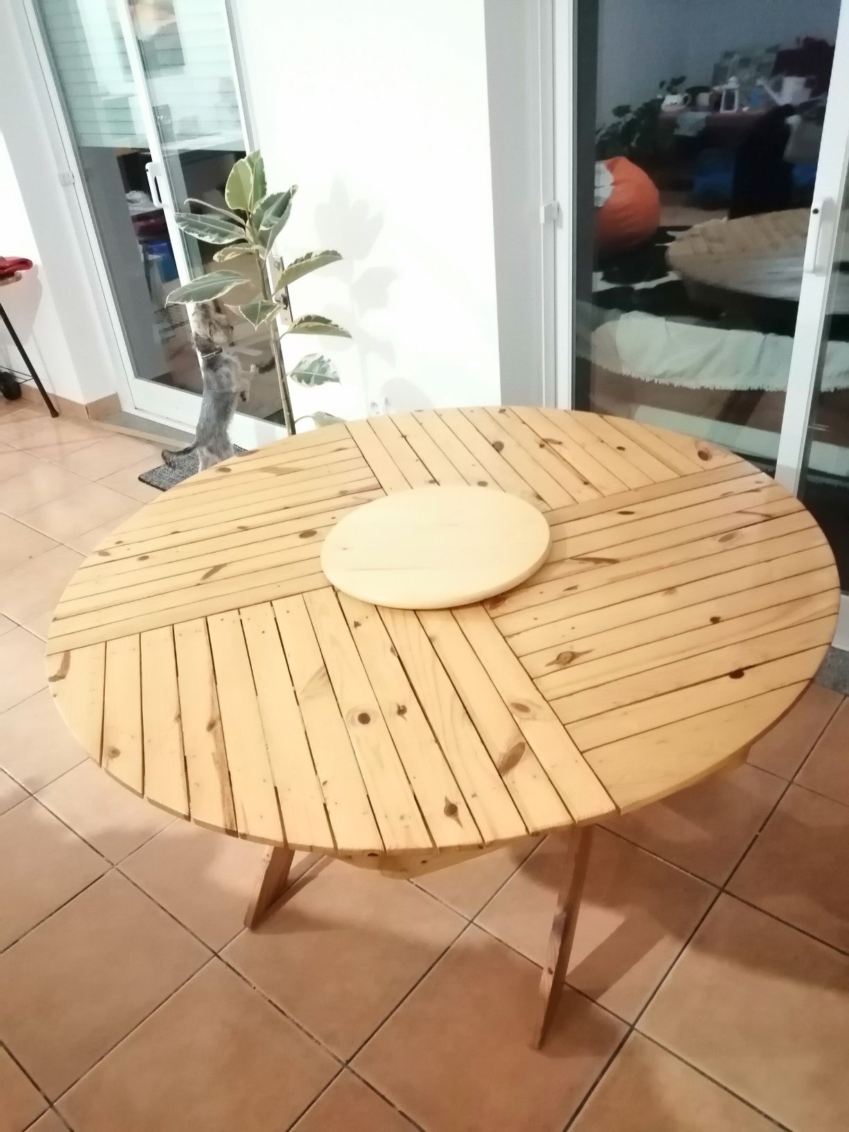 Mesa de Madeira Rústica