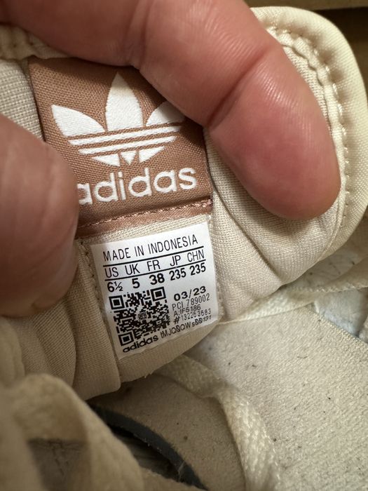 Жіночі кросівки adidas Centennial 85 38(24см) оригінал