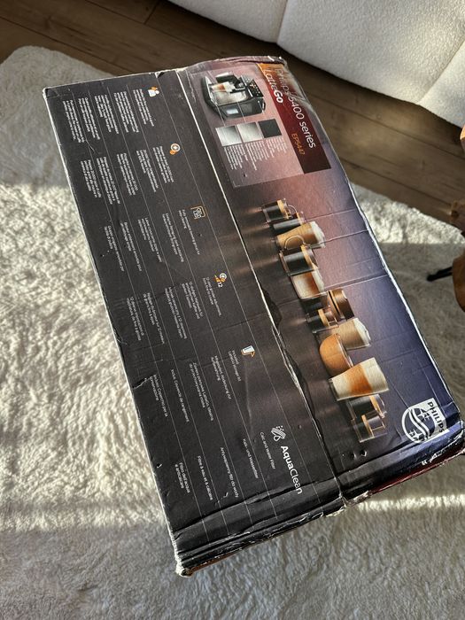 Ekspres ciśnieniowy Philips EP5447/90 czarny 1500W