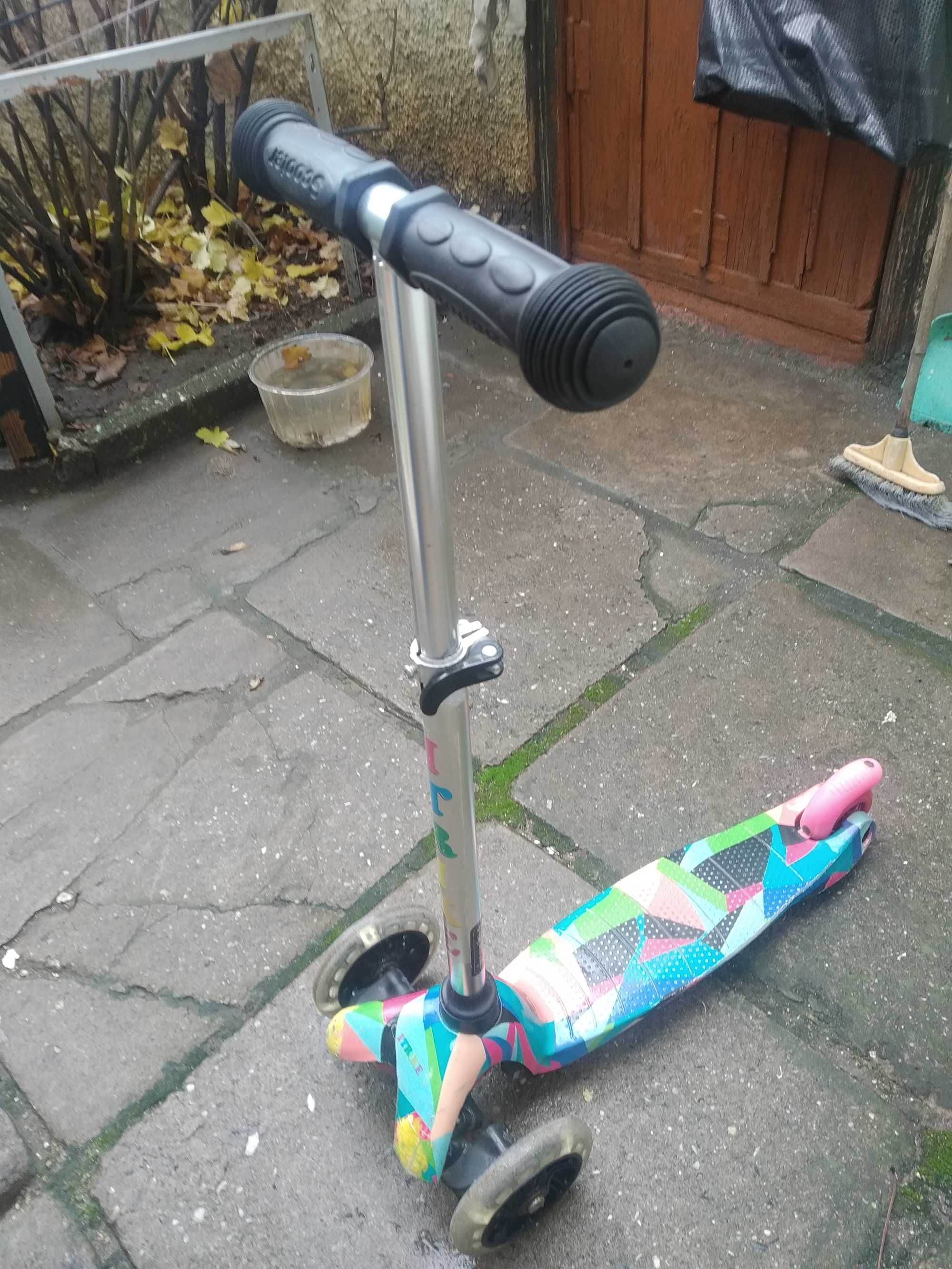 Самокат детский скутер