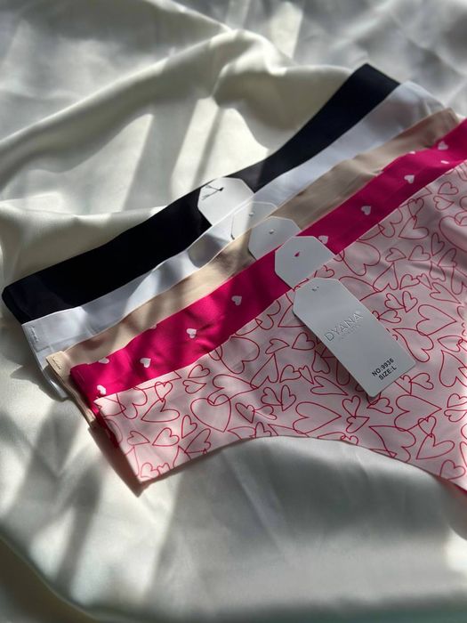 Безшовні стрінги