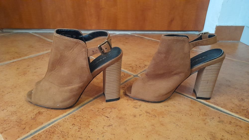 Botki letnie,sandaly na slupku 37 top secret