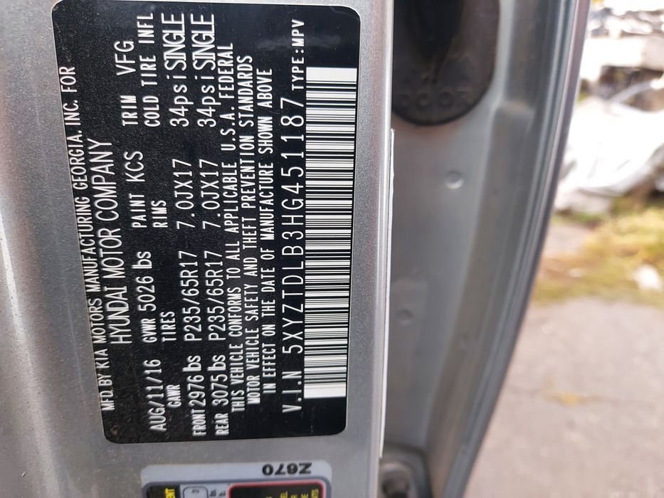 Продам Hyundai SantaFE 2017