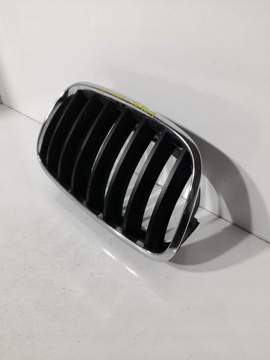 Grill Atrapa Nerka Prawa Bmw X5 E70