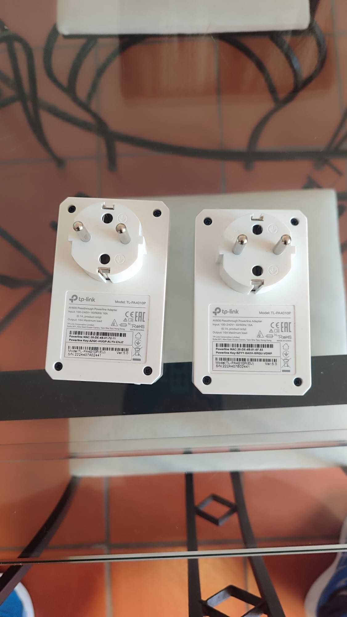 Powerline TP-LINK TL-PA4010PKit (AV600 - Passthrough)
