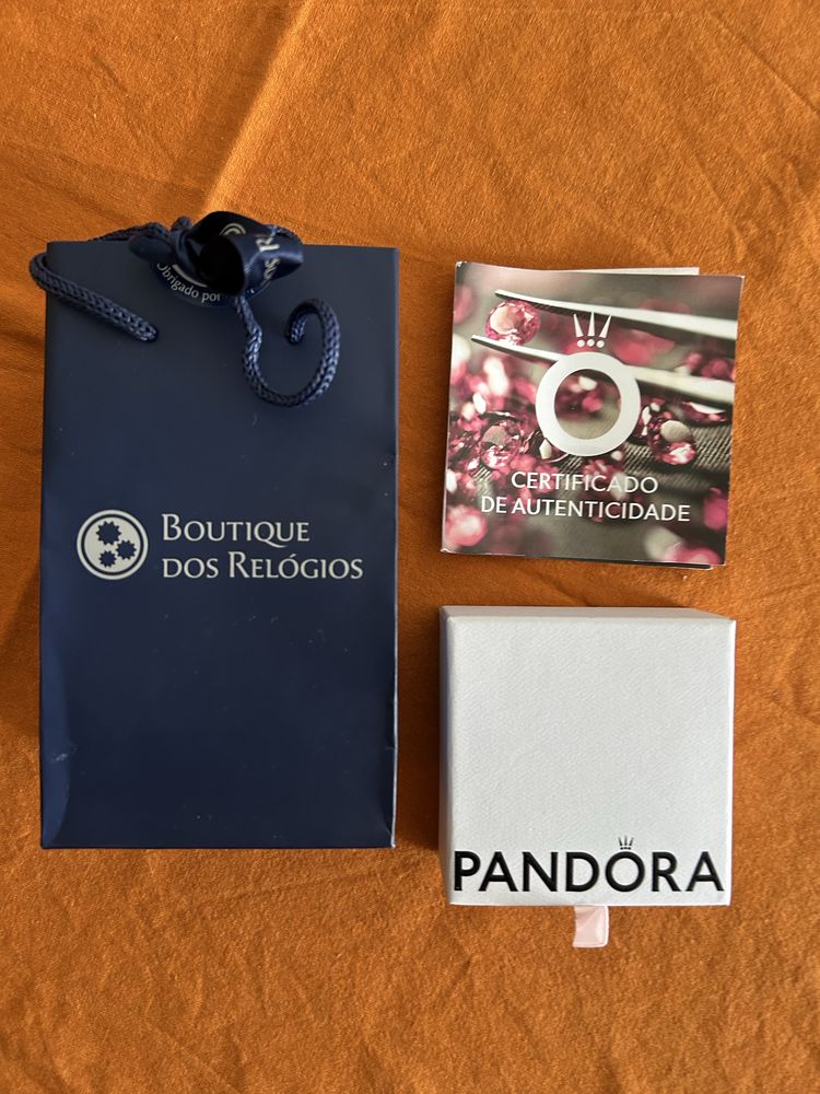 Pulseira pandora nova