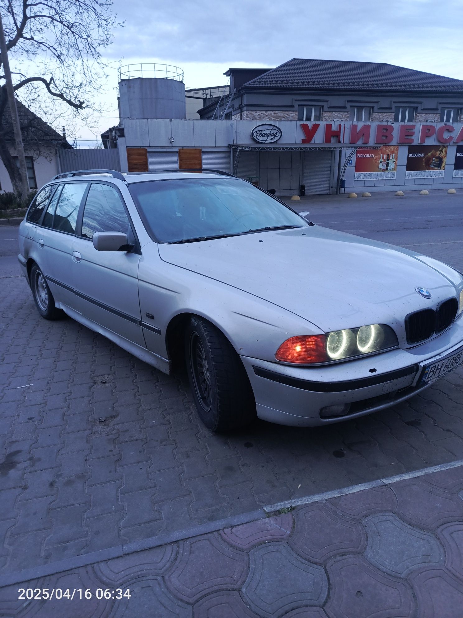 Продам БМВ 530D.