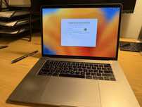 MacBook Pro 15” Retina (2017) – i7 / 16GB / Radeon Pro / SSD / Ventura