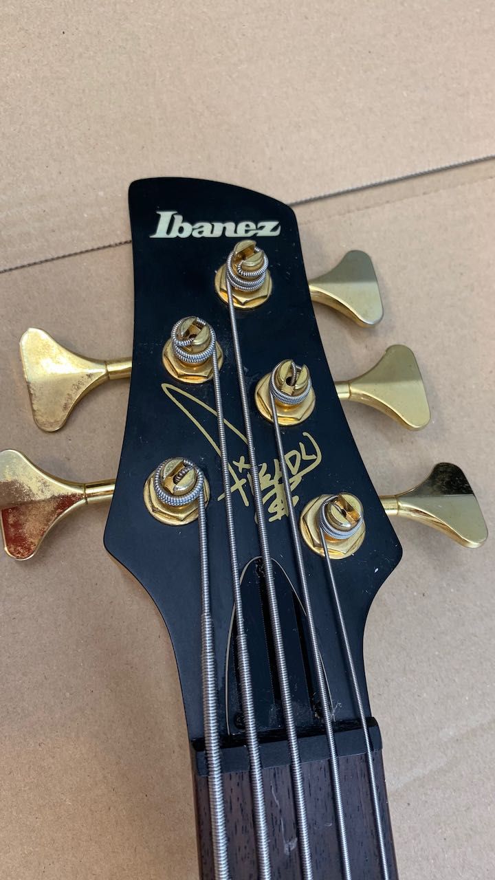 IBANEZ K5 Fieldy Signature – Korea 2006 – Złoty upgrade + Hipshot USA