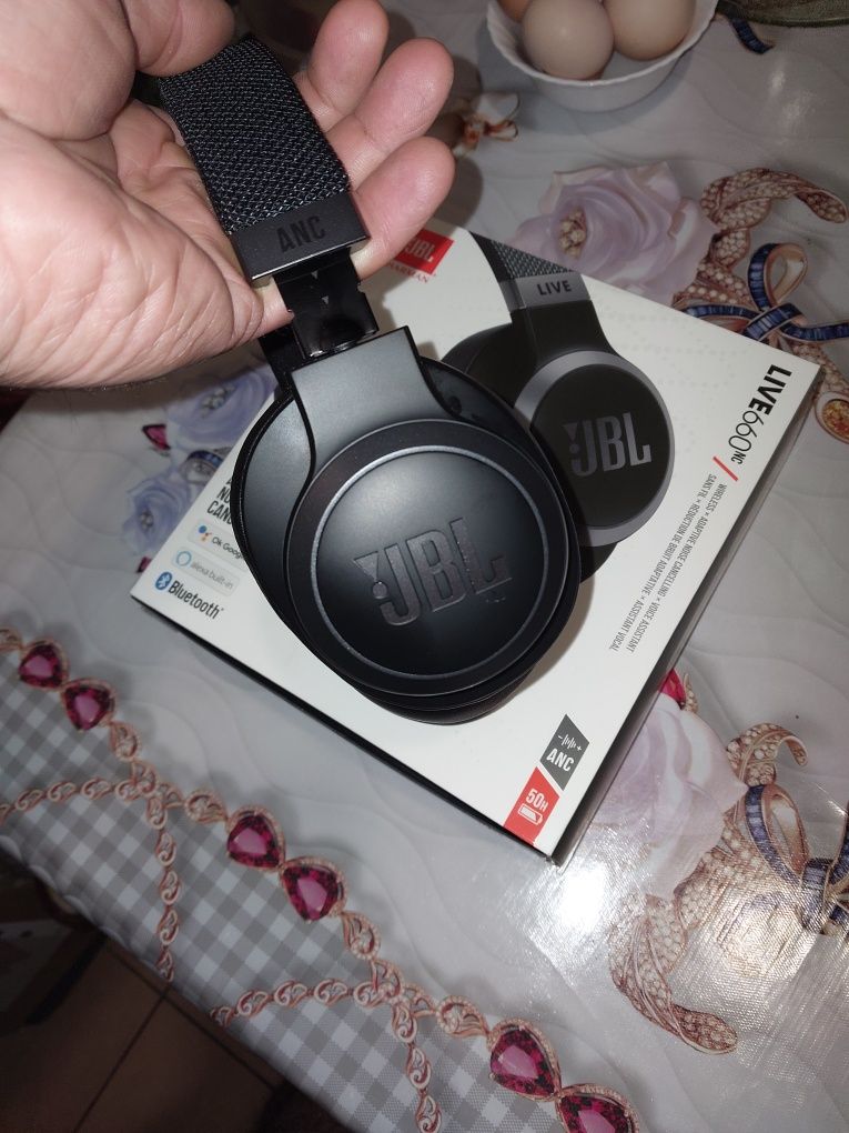 JBL live 660nc шумодав