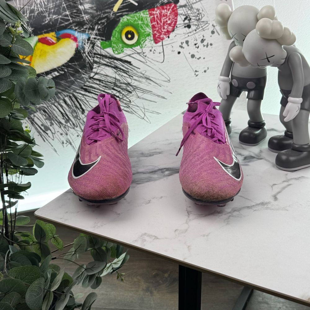 Бутси копочки Nike Phantom GX 43 розмір 3822