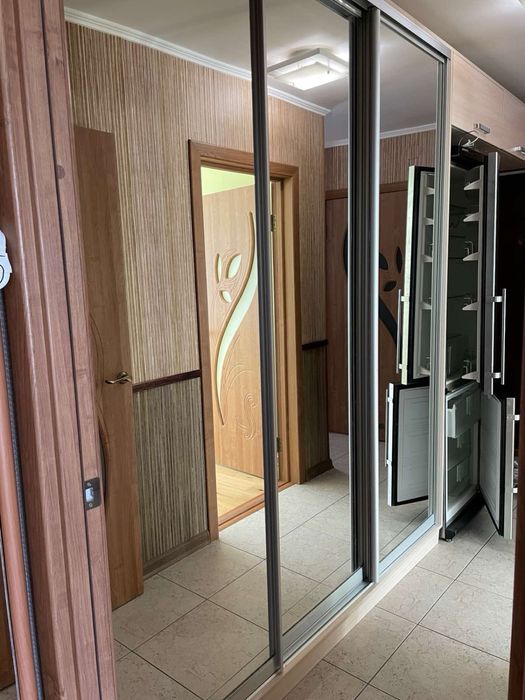 Продаю 2 комн./кв. Центр (ул. Адмиральская)