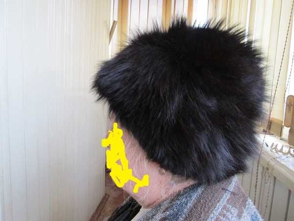 Продам зимнюю шапку б/ из крашеной чернобурки р. 62-63