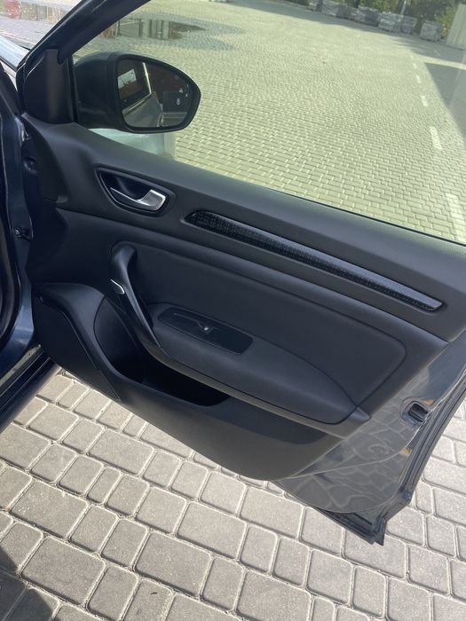 Рено Меган 4.