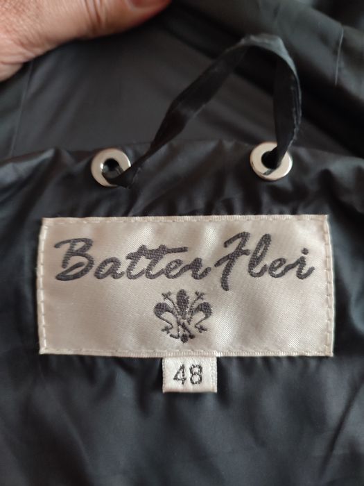 Пуховик баттерфляй жіночий 48-50 розмір