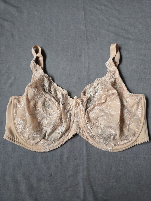 Бюстгальтер 80G 85F бежевий