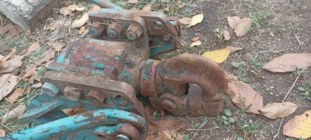 Гідрокрюк Т-150 б/в