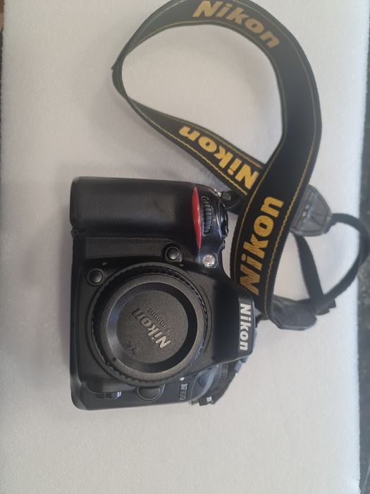 Nikon D7100 corpo