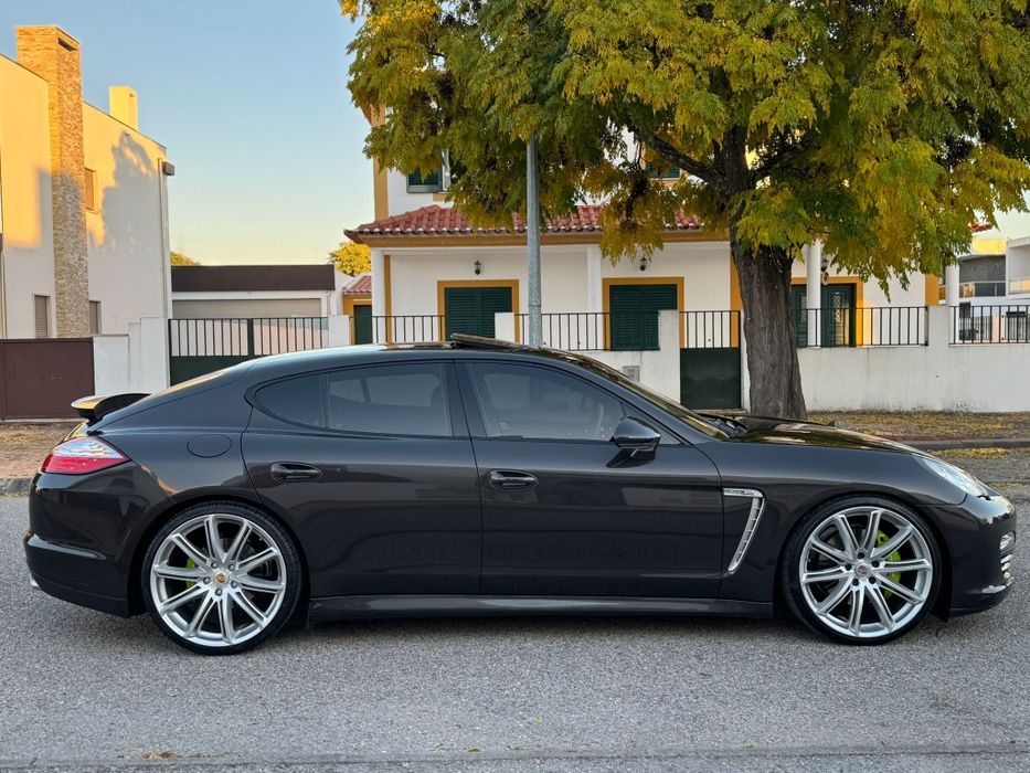 Porsche Panamera 3.0 platinum edition