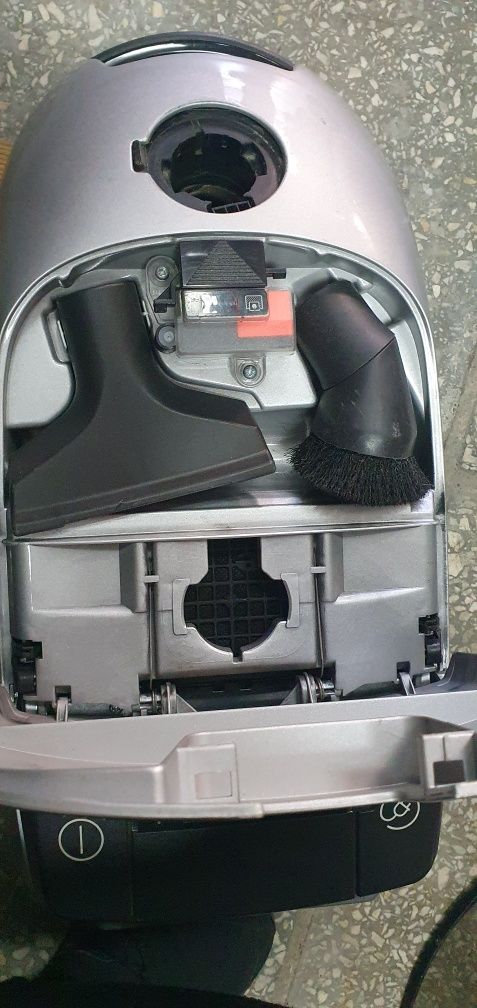Odkurzacz MIELE electronic 365I