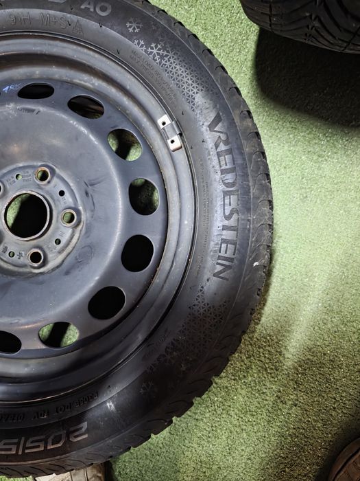 Sprzedam Opony Zimowe  Vredestein 205/55R16