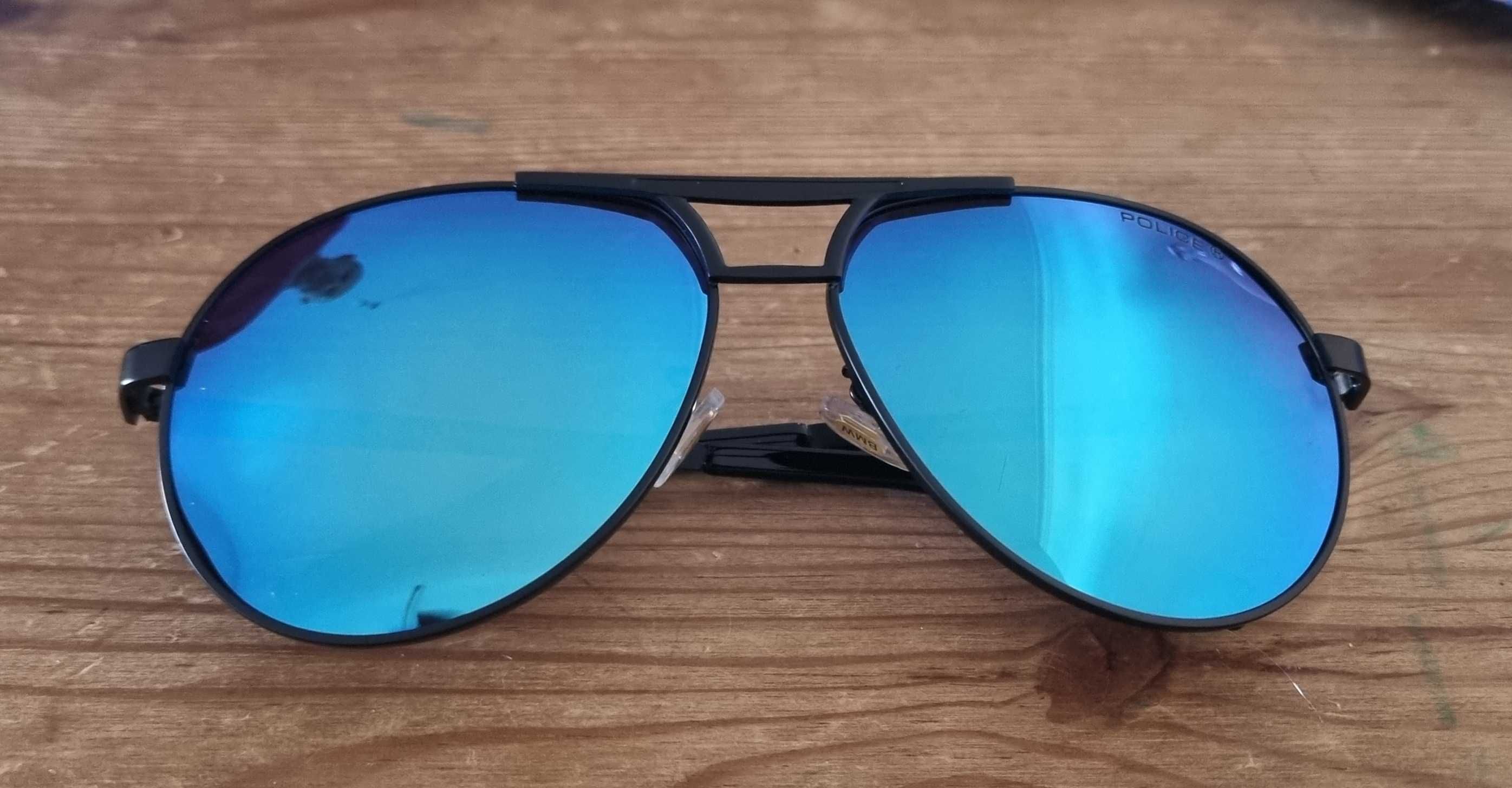 Óculos de sol Police polarizados haste metal pretos lente espelhada