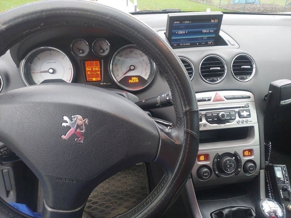 Peugeot 308 1.6 hdi 90 km