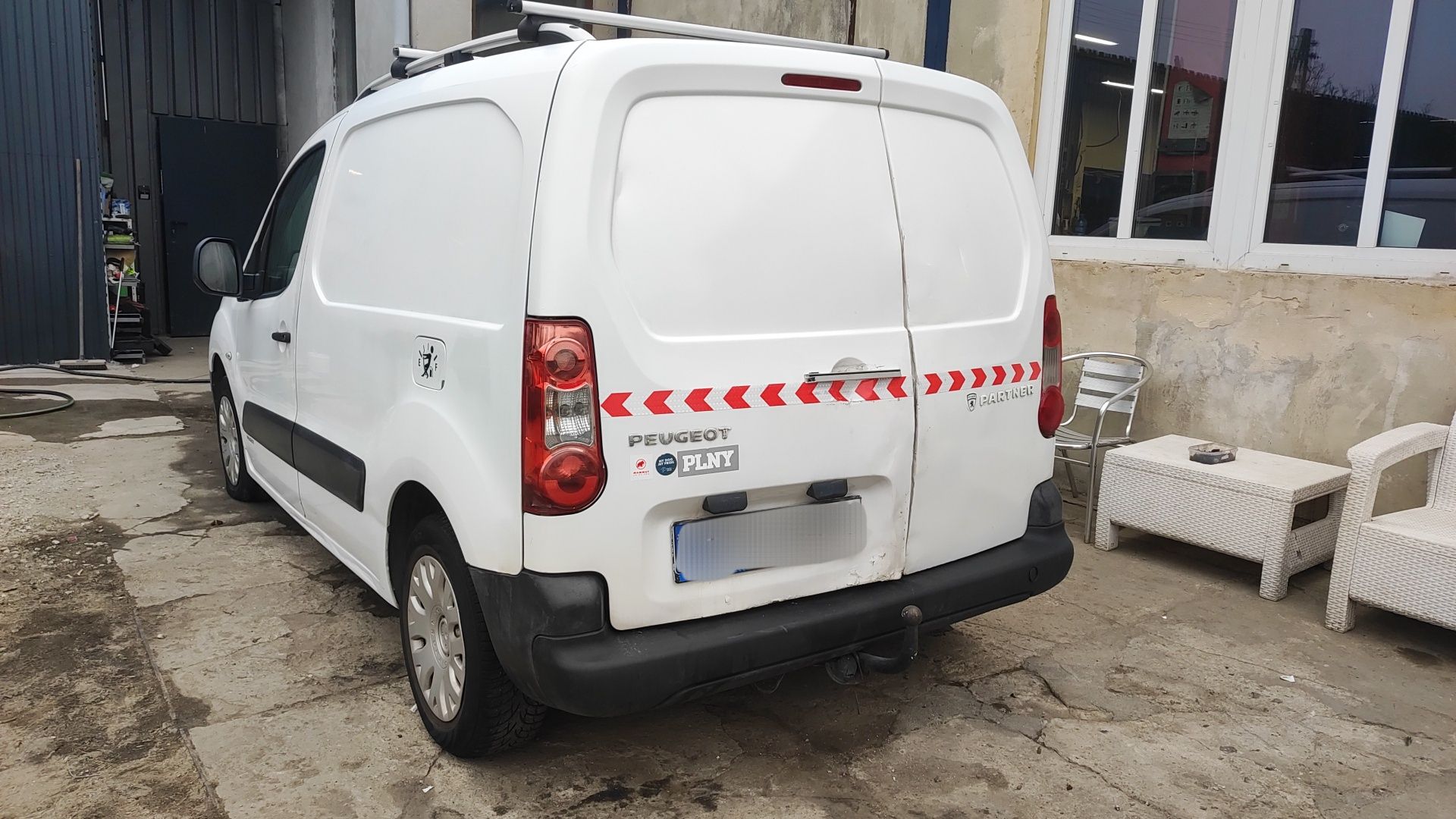 Peugeot Partner 12r 1.6hdi dostawczak 3osob hak klima kręci nie odpala
