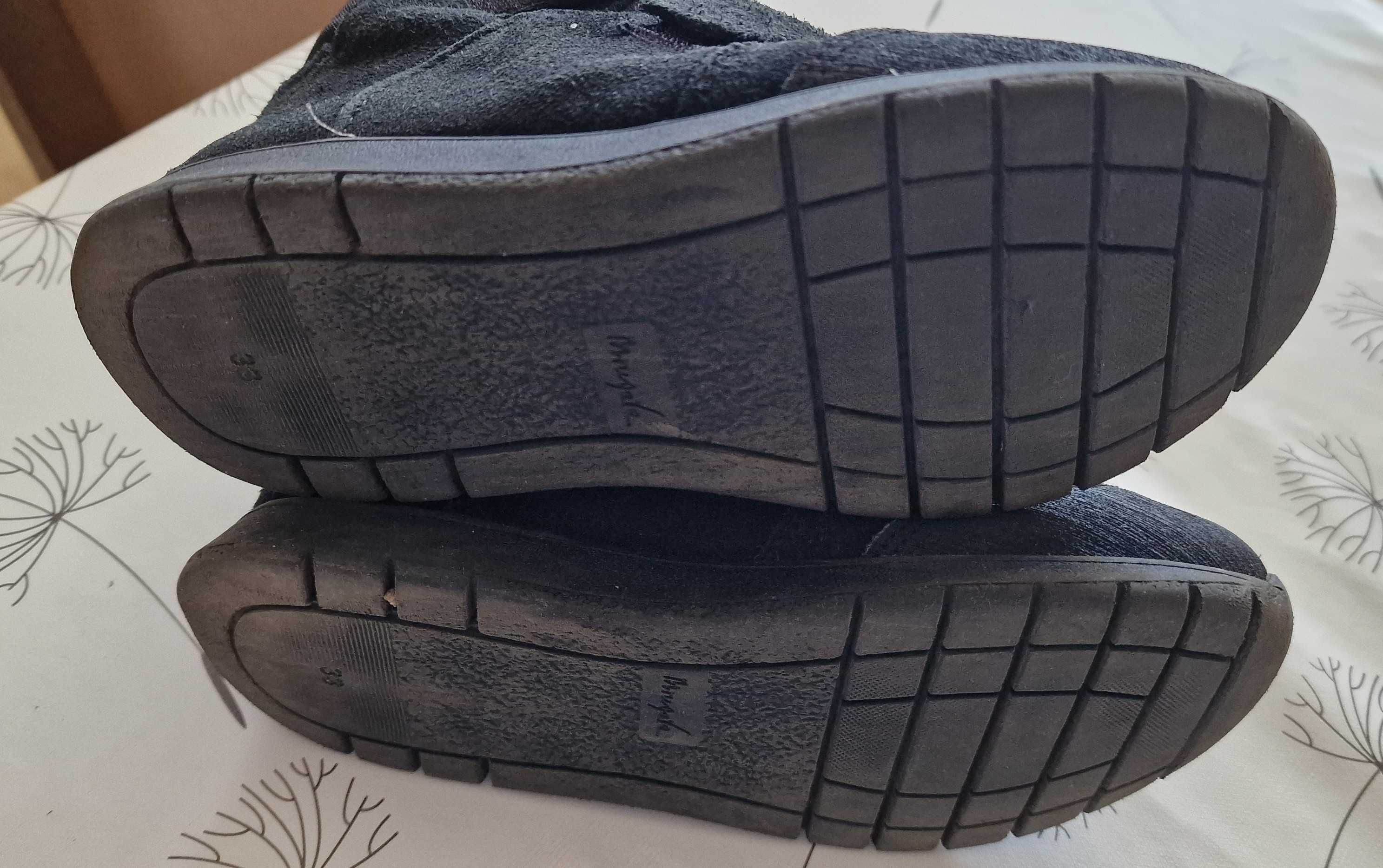 Buty Mrugała rozmiar 33 czarne