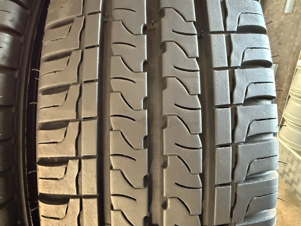215/65 r16 C Kleber 4шт.