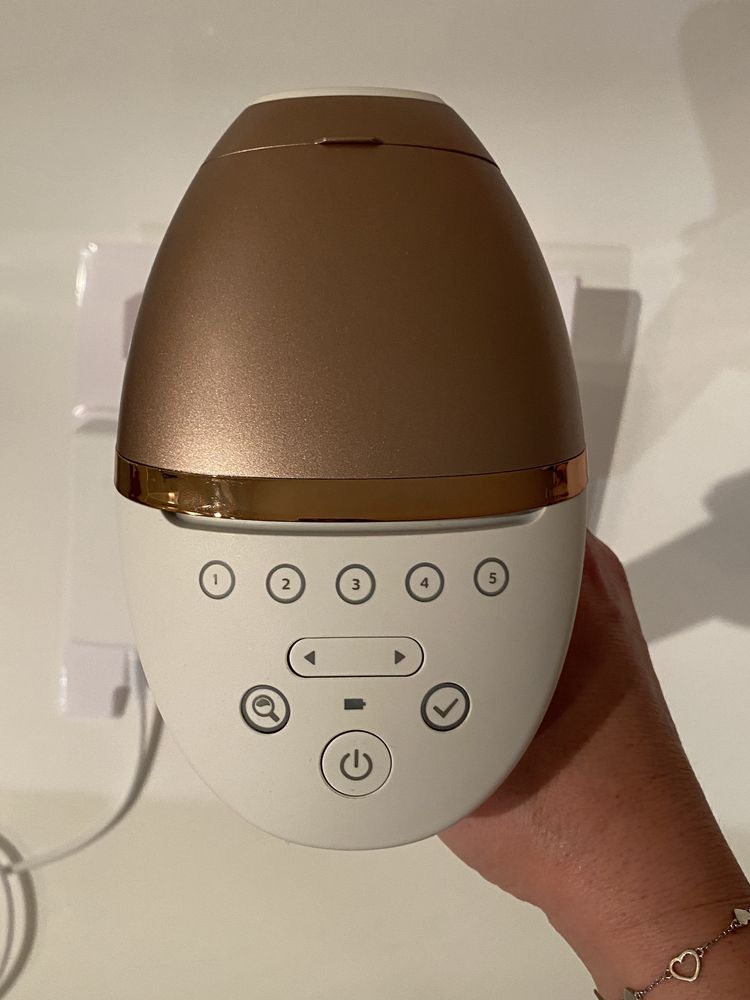 Depilator Philips LUMEA 9000 IPL SenseIQ BRI955/00 Gwarancja do 06/24