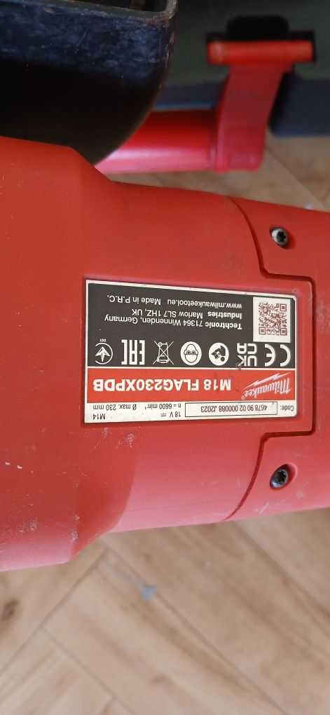 Milwaukee M18 FLAG230XPDB-121C
