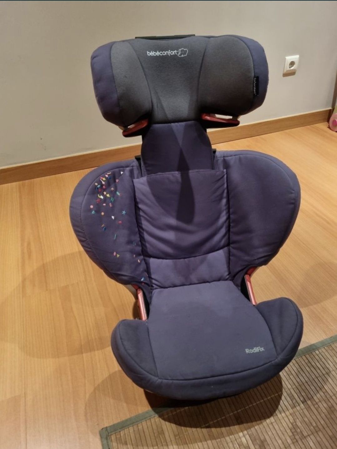 Cadeira auto BebeConfort Rodifix