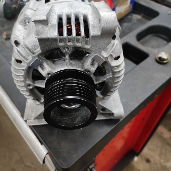 Alternador novo Mercedes A 140